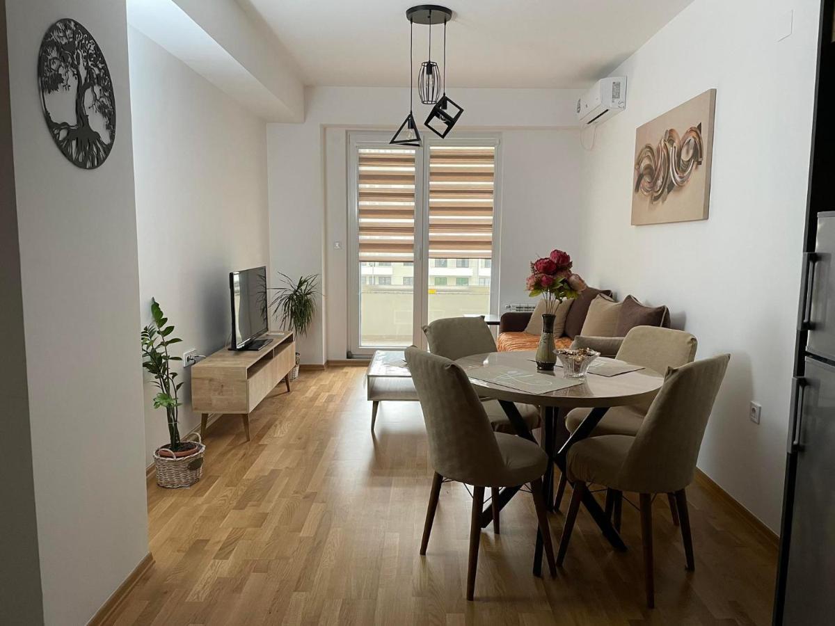 Golden Apartments Скопье Экстерьер фото