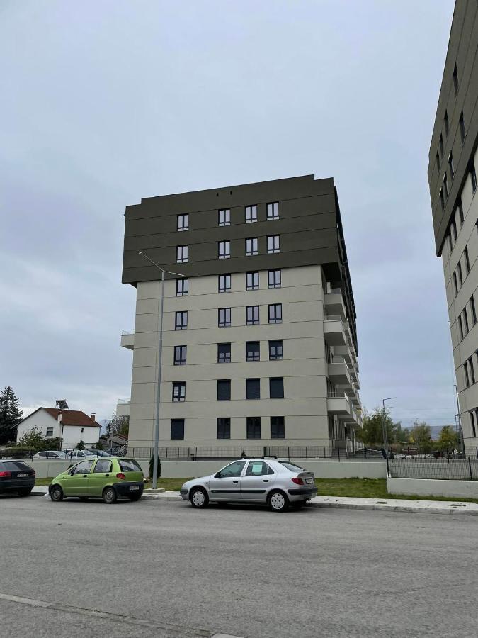 Golden Apartments Скопье Экстерьер фото